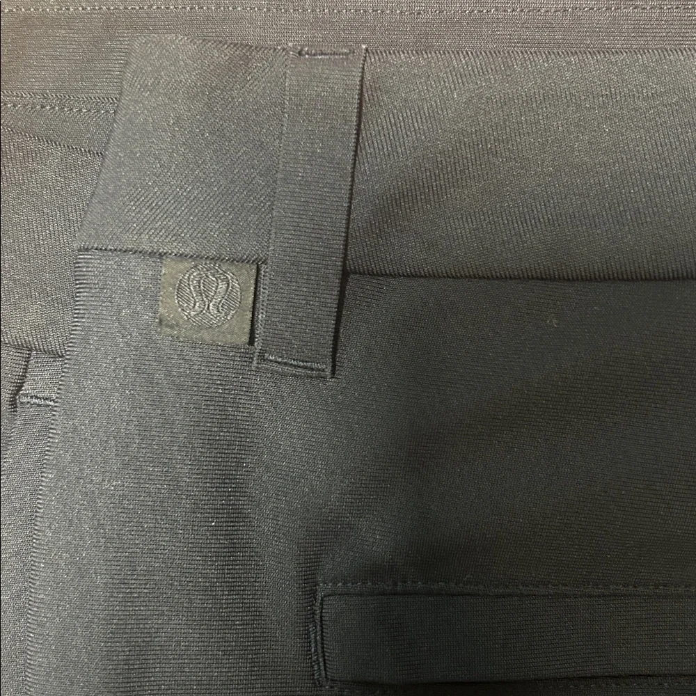 Lululemon Men’s ABC Classic-Fit Short Size 36 - Picture 5 of 12